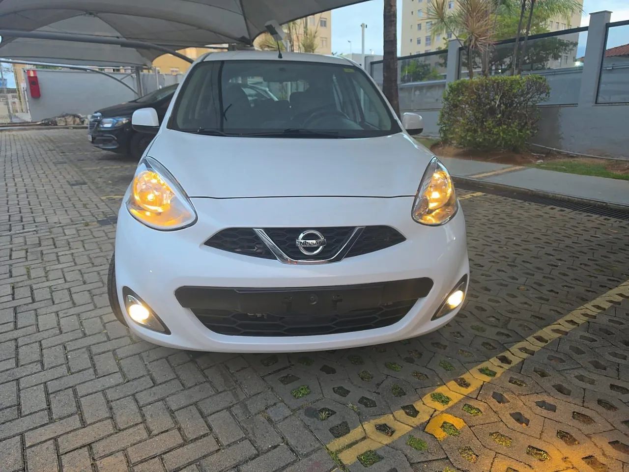 Nissan March MARCH SV 1.6 16V Flex Fuel 2016