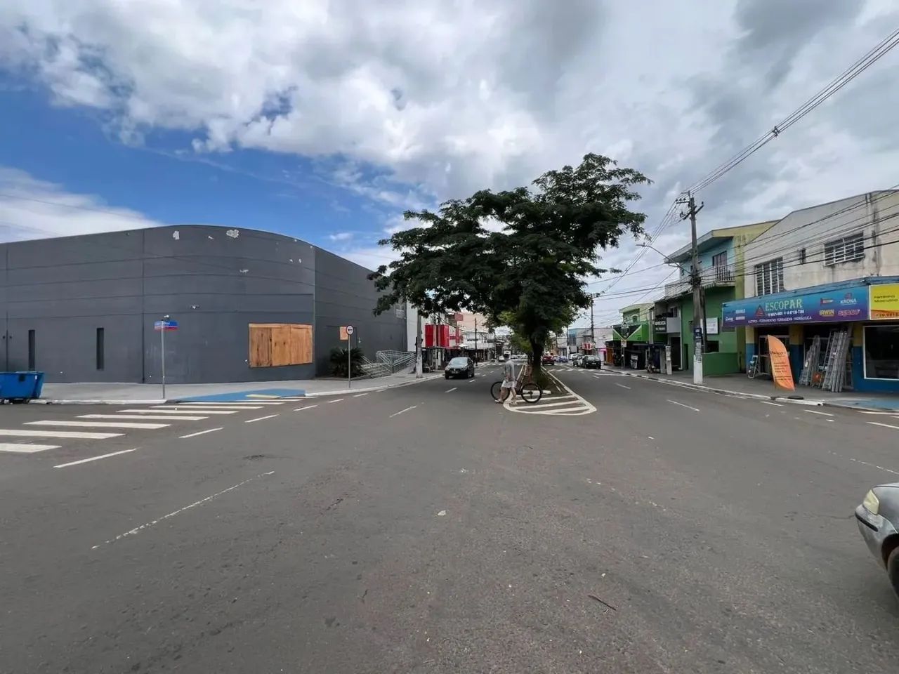 Salão para locação na principal avenida do Amanda II - Hortolandia-SP. - Foto 2