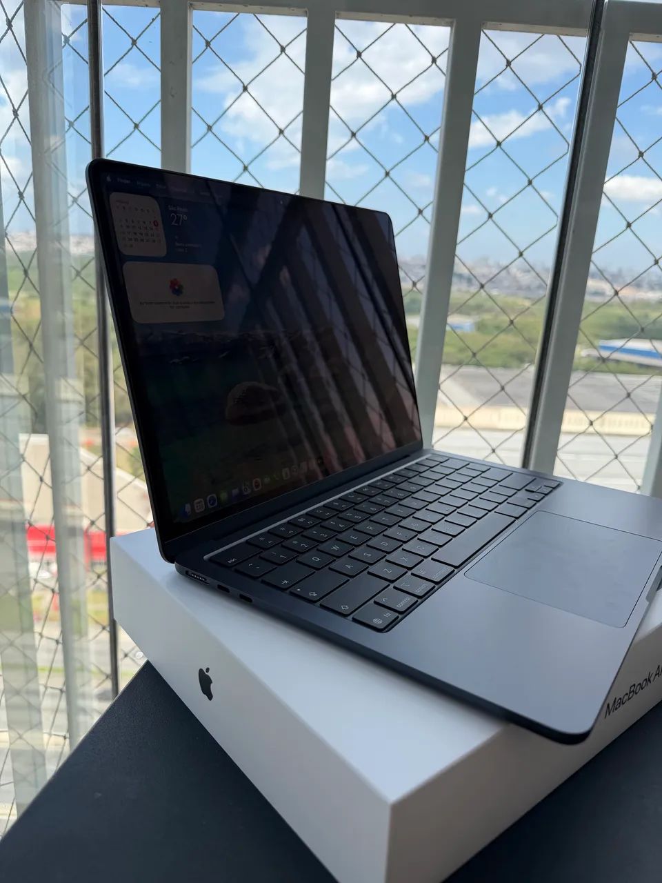 MacBook Air M5 16/512  13 polegadas Midnight ( Apple Care 07/07/27) - Foto 3