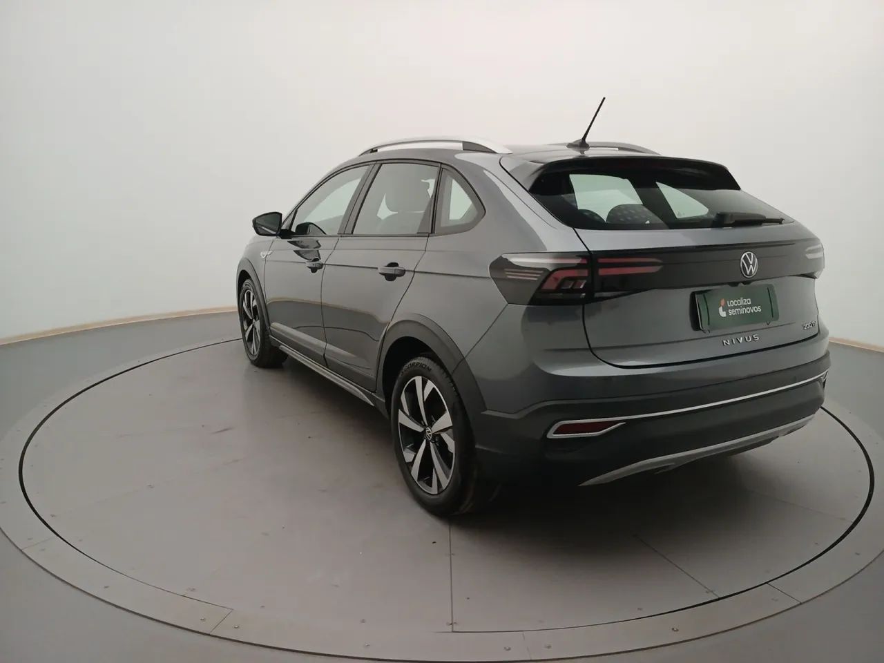 Volkswagen Nivus Highline 1.0 200 TSI Flex Aut., foto 3 de 18