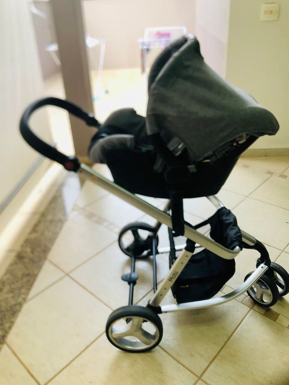 Carrinho de Bebê com Base e Bebê Conforto Safety 1st - Foto 4