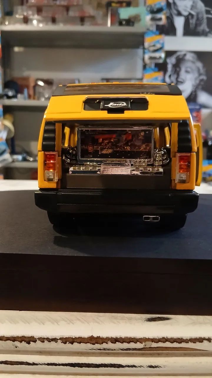 Hummer H2 SUV 2003 da Jada Toys. Escala 1:24 - Foto 4