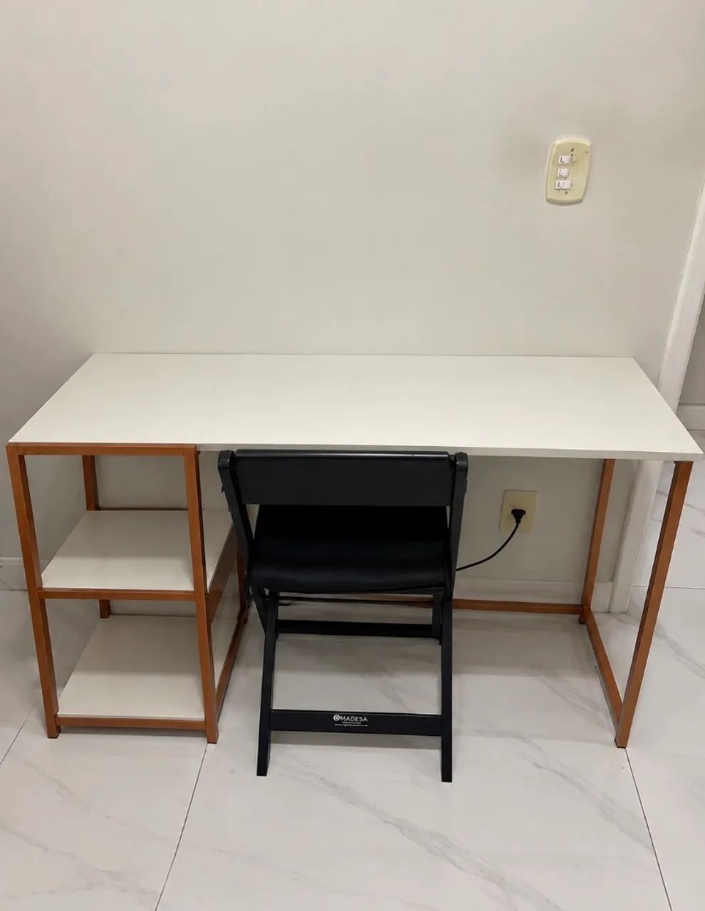 Escrivaninha com Estante Lateral (Estilo Industrial)  - Foto 2