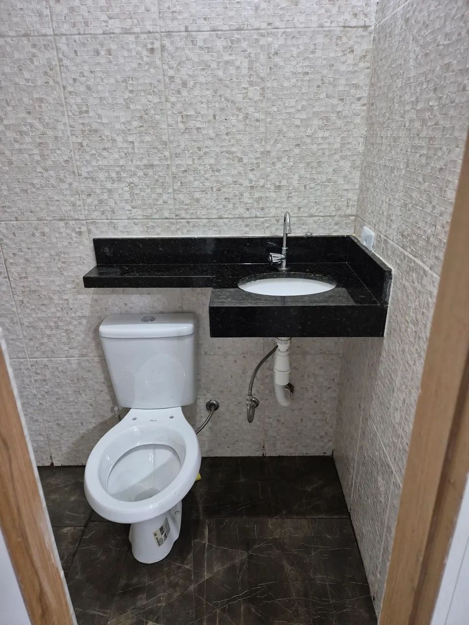 Casa nova (Aluguel)- Estilo Moderno - Foto 4