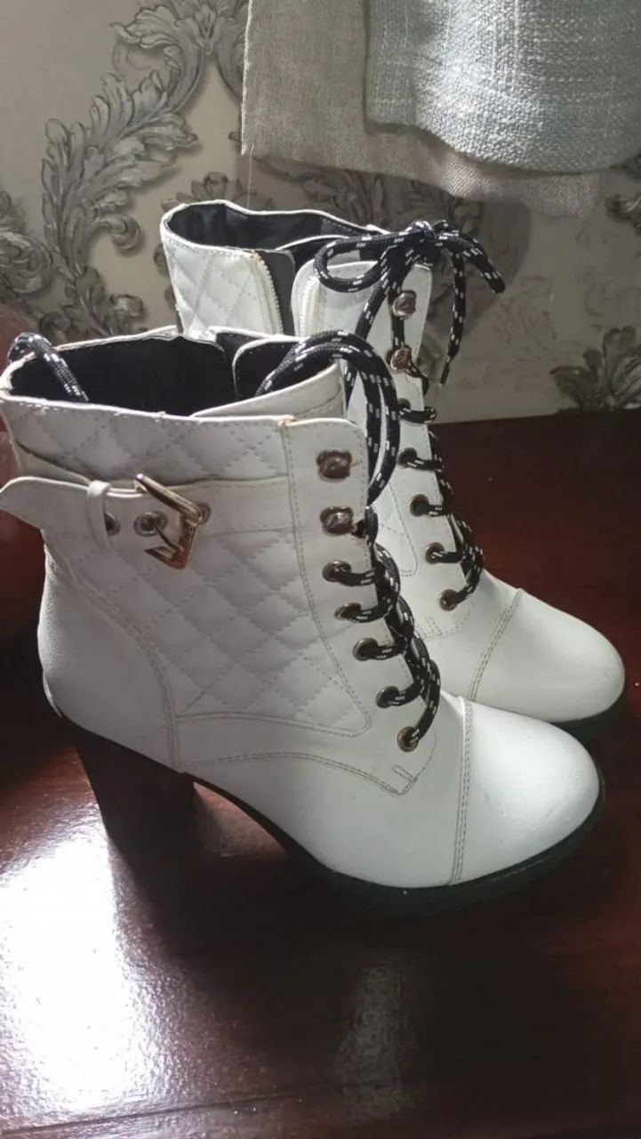 Bota By Guess original 
