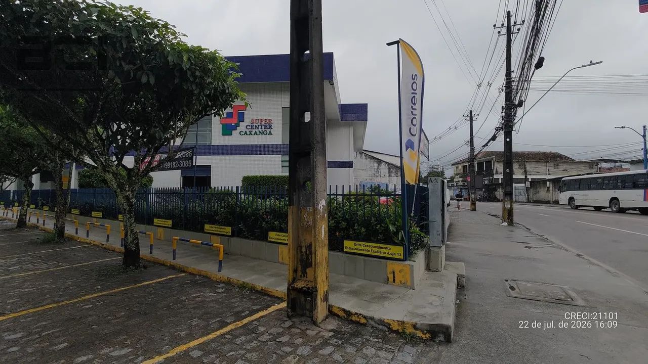 VENDE-SE Center comercial com 36 lojas 36 vagas de garagens. - Foto 4