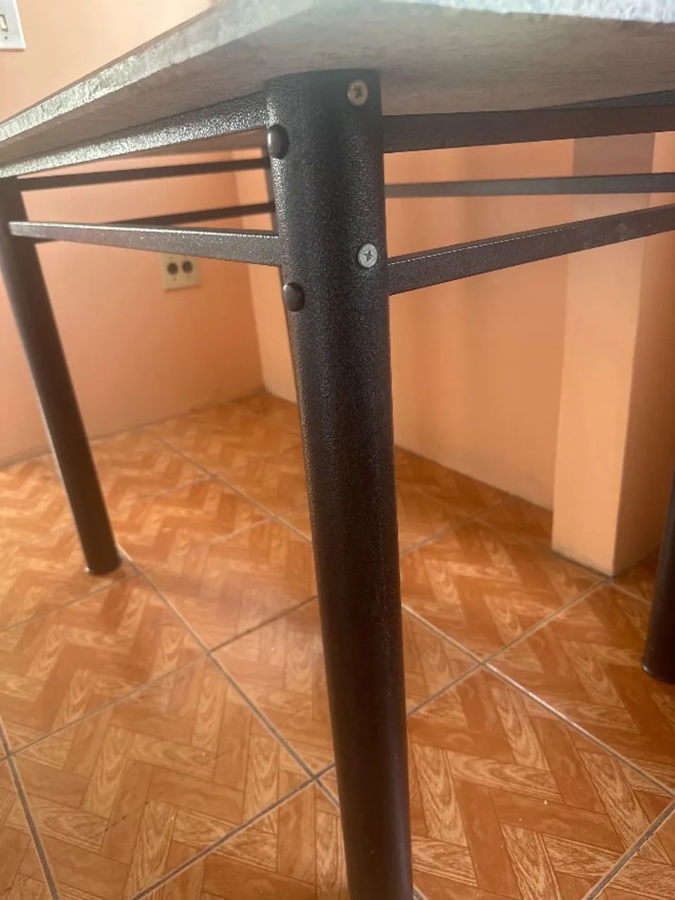 Mesa quadrado para 4 cadeiras  - Foto 3
