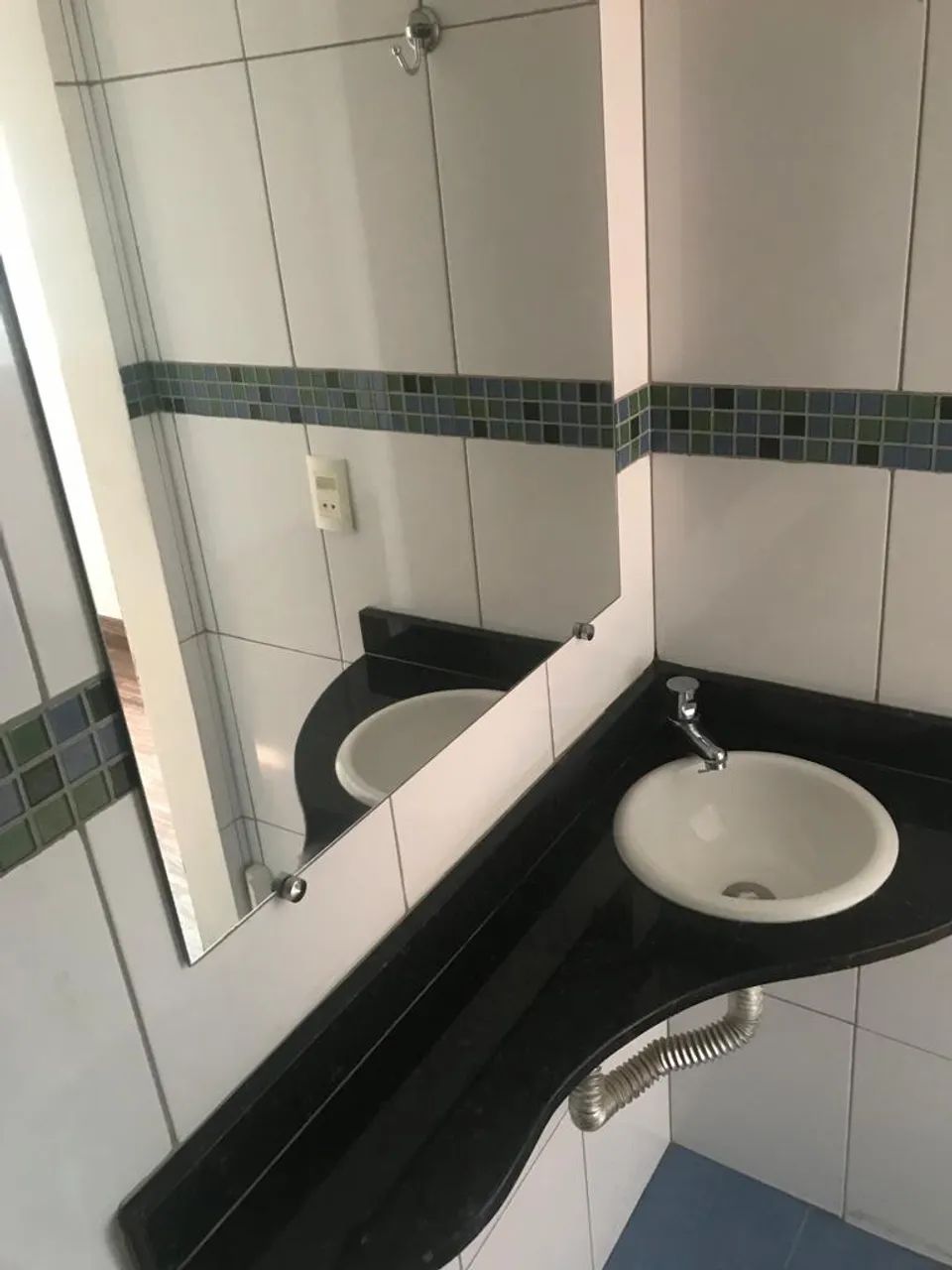 ALUGO APARTAMENTO SQN 404