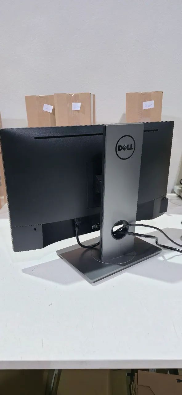 Monitor Dell P2217h Tela 22" Polegadas Led Preto Full HDMI Com Regulagem Alta Resolução - Foto 3