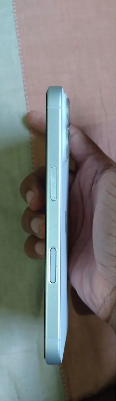 iphone 16 | 93% de bateria | Original - Foto 2
