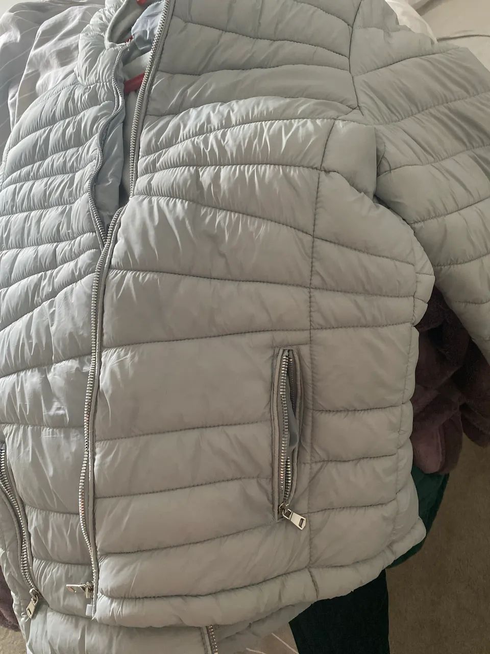 Jaqueta puffer azul claro - Foto 3