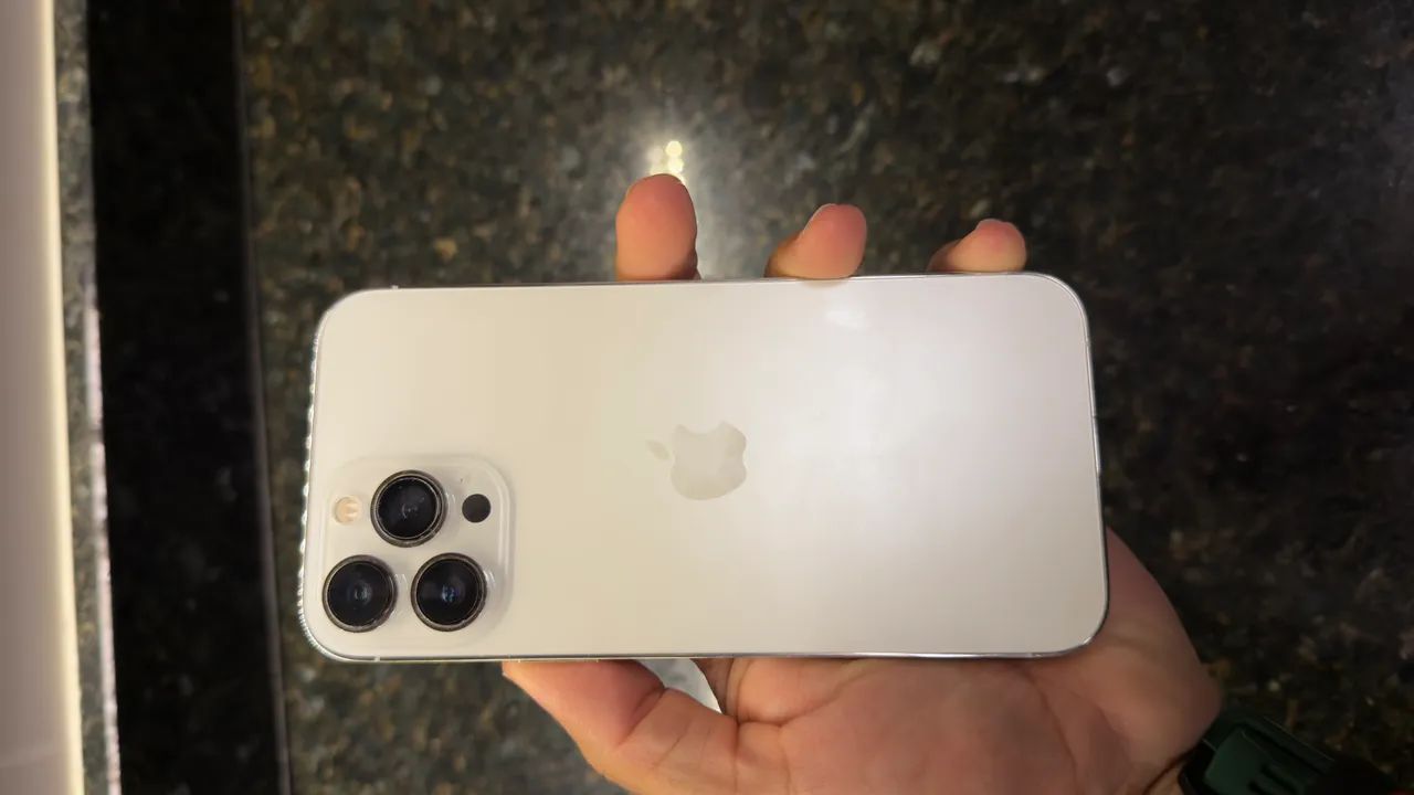 Iphone 13 Pro Max - Branco - Foto 2