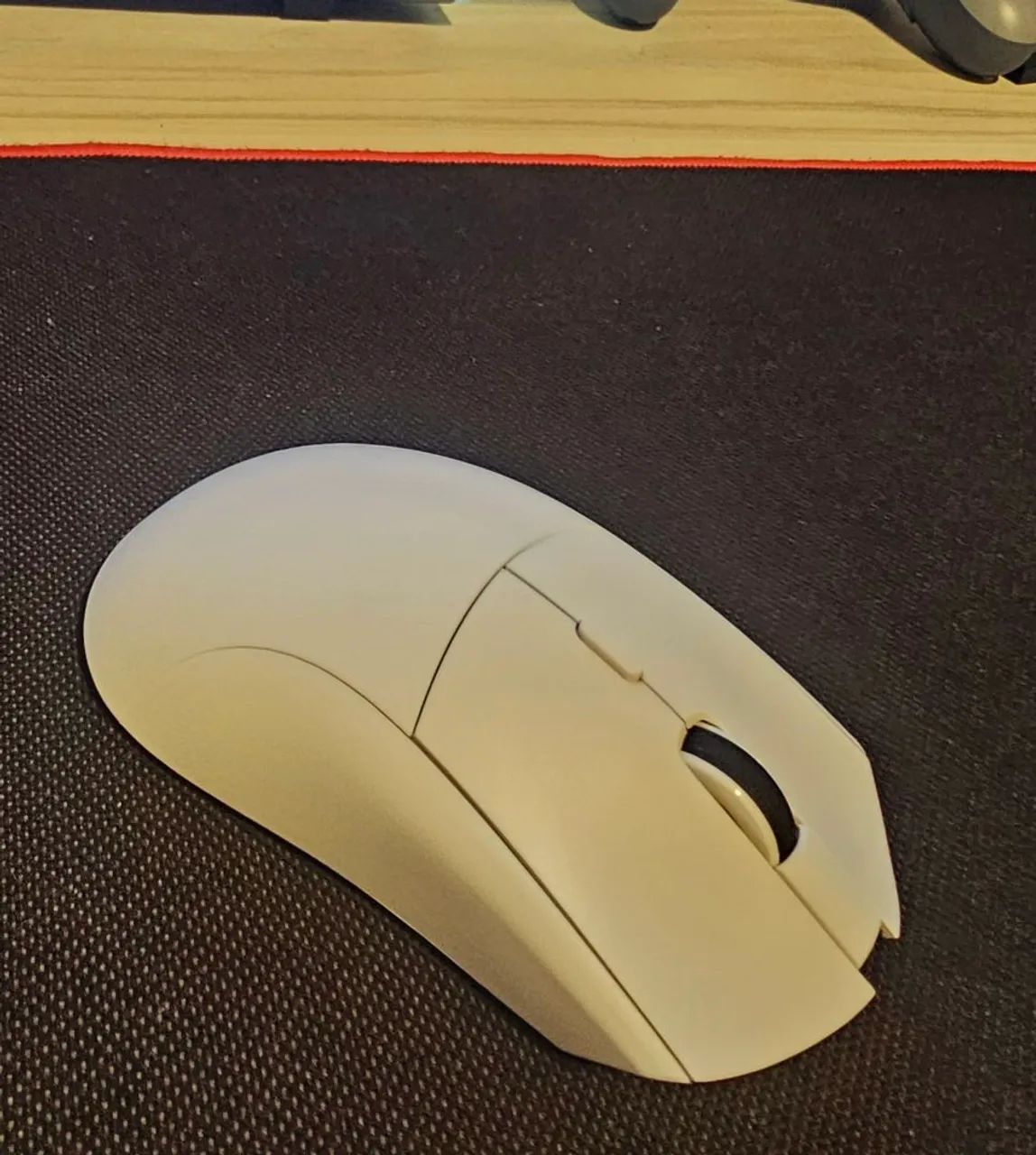 Mouse Gamer Novo RS7 SMAILWOLF SEM FIO