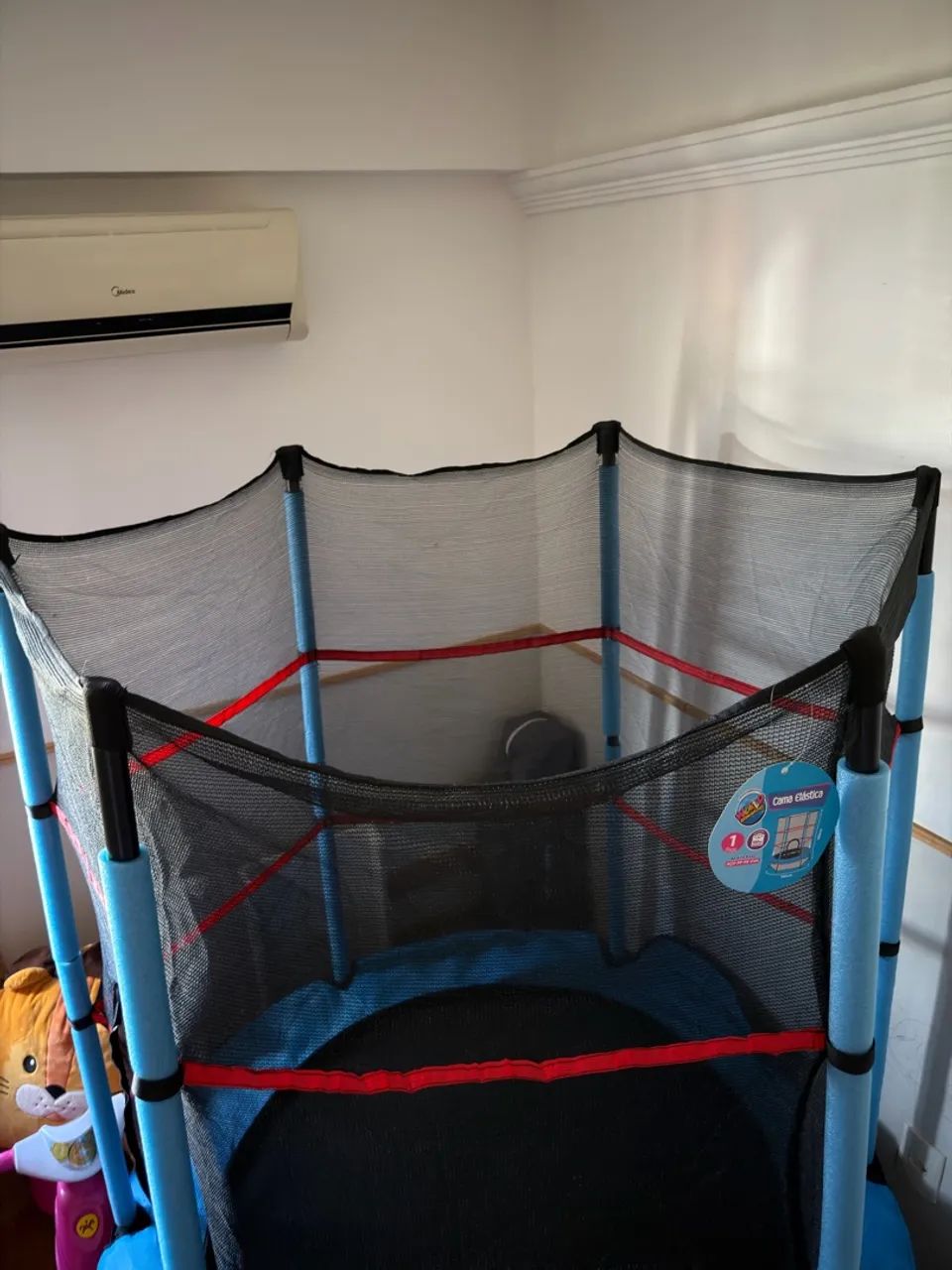 Cama elástica, extremamente nova, pouco utilizada  - Foto 2