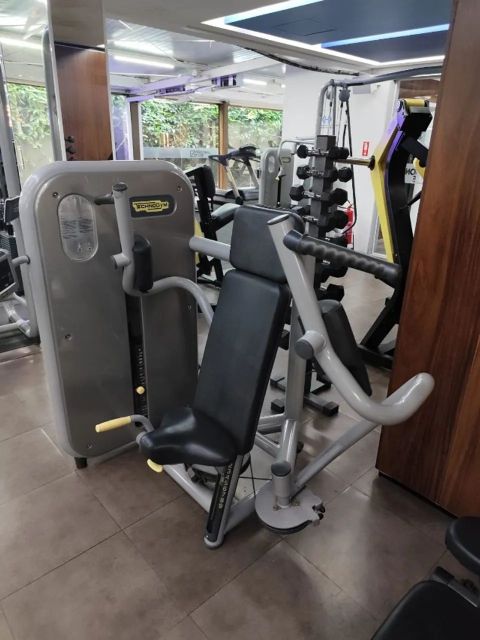 Vendo Peck deck - Techonogym 