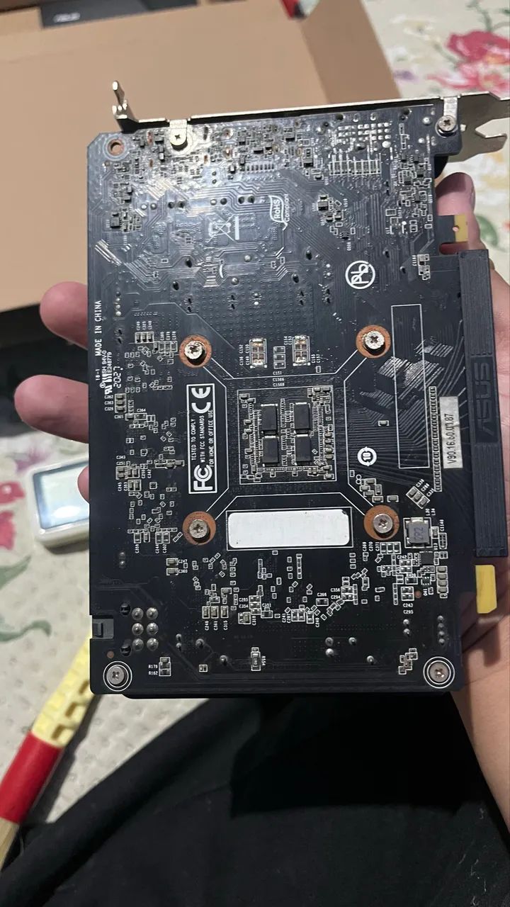     NVIDIA GeForce GTX 1650 - Foto 3