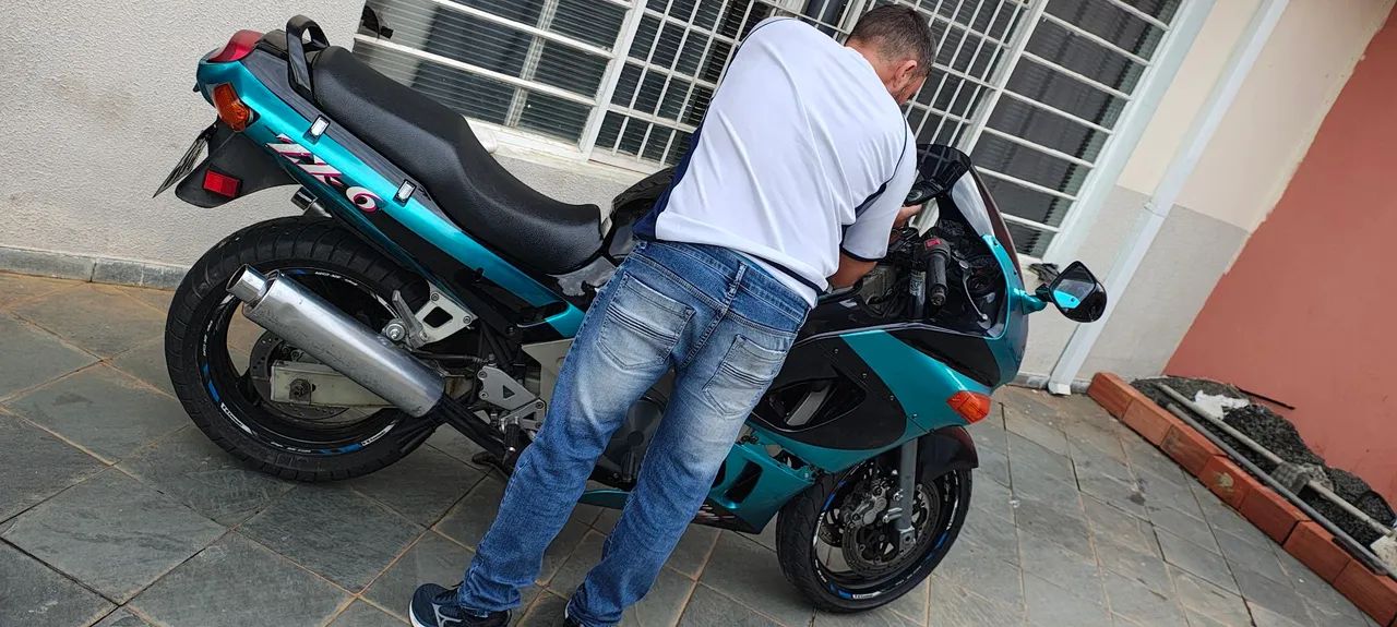 Kawasaki Zx-6 600cc 1993 - 1509386565 | OLX
