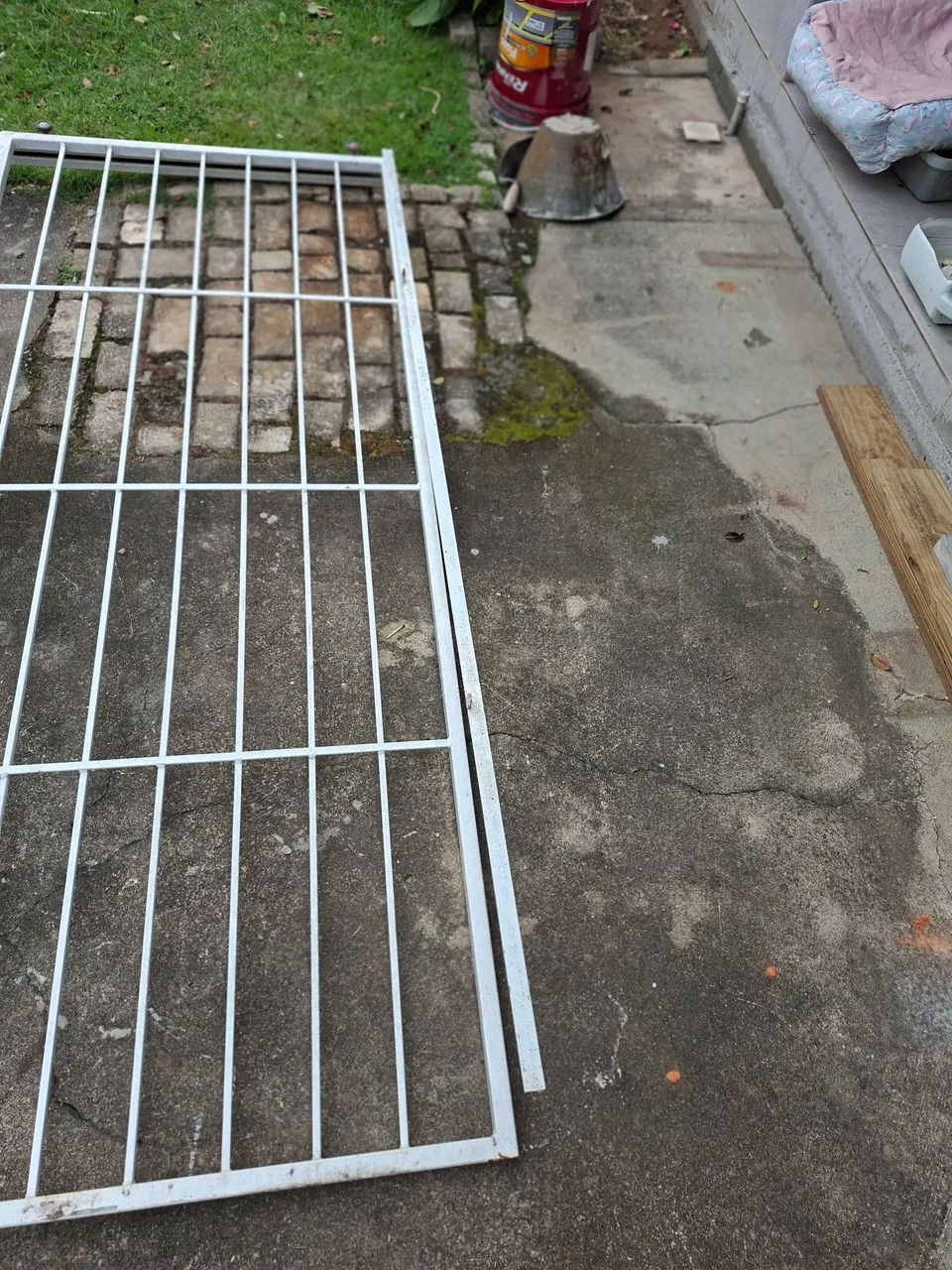Vendem-se duas grades com portões de correr - Foto 5