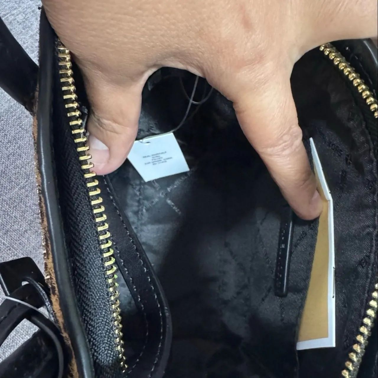 Bolsa Michael kors animal print  - Foto 4