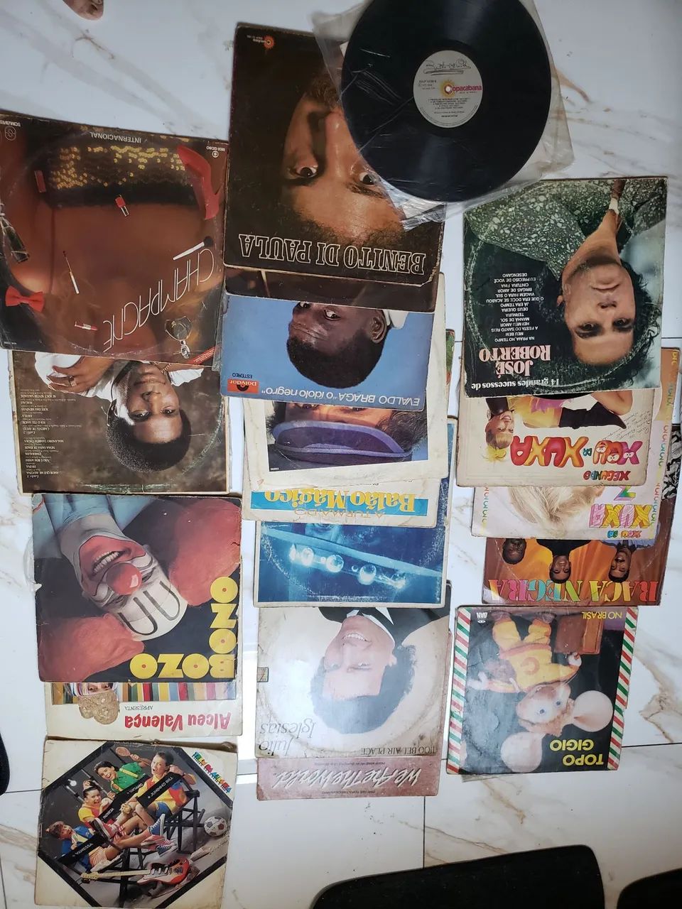 Discos de vinil antigos 15,00 cada  - Foto 3