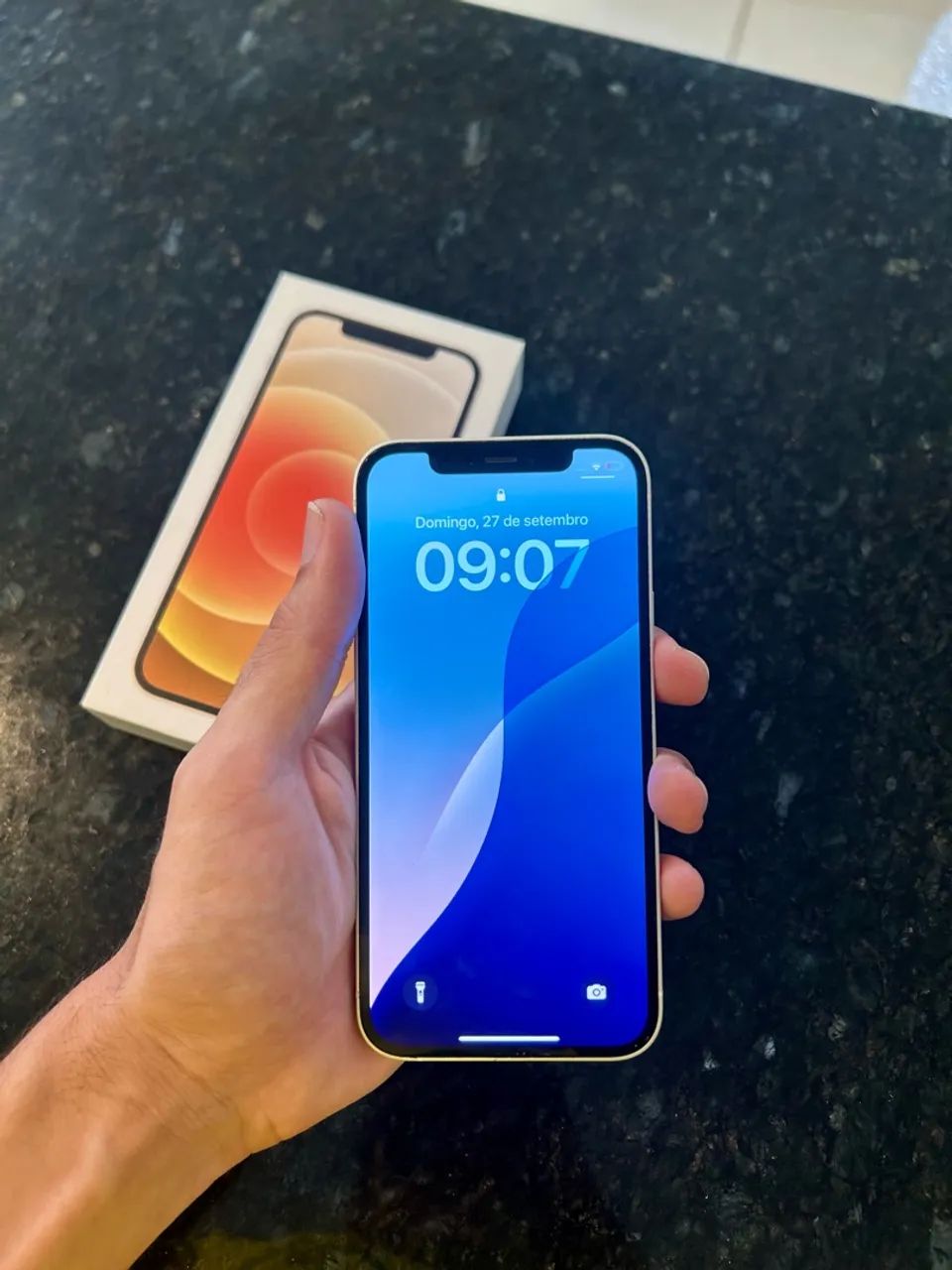 iPhone 12 64GB - Único Dono