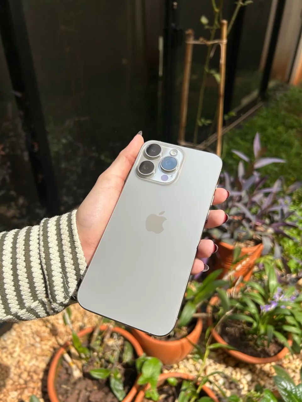 Iphone 15 Pro Max 256 GB + Caixa Original + 4 capinhas  - Foto 5