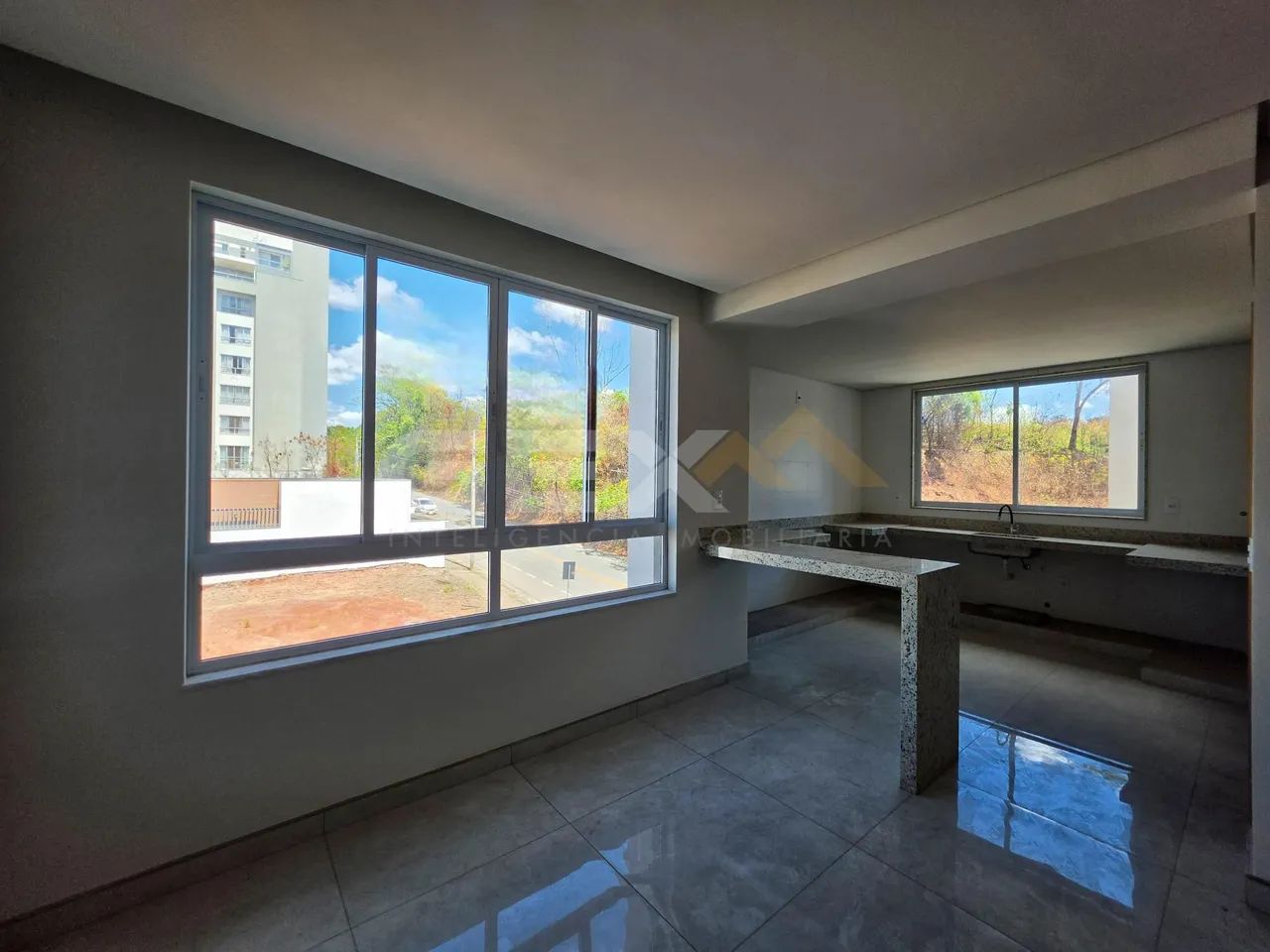 Apartamento à Venda com 03 Quartos no Bairro Sidil em Divinópolis MG. - Foto 3