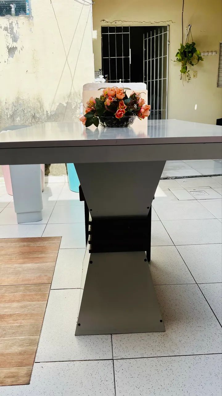 MESA COM 4 CADEIRAS - Foto 2