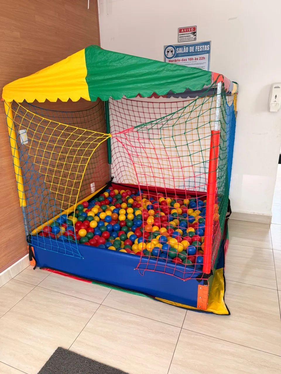 Piscina de bolinhas