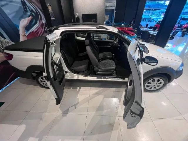 Fiat Strada Working Hard 1.4 Fire Flex 8V CD 2017 - Foto 3