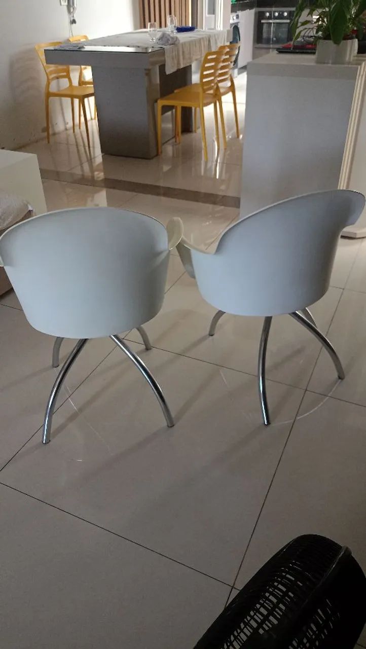 2 cadeiras  - Foto 2