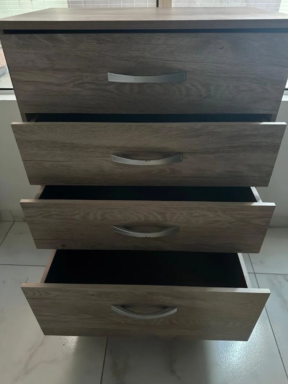 Gaveteiro 4 gavetas 