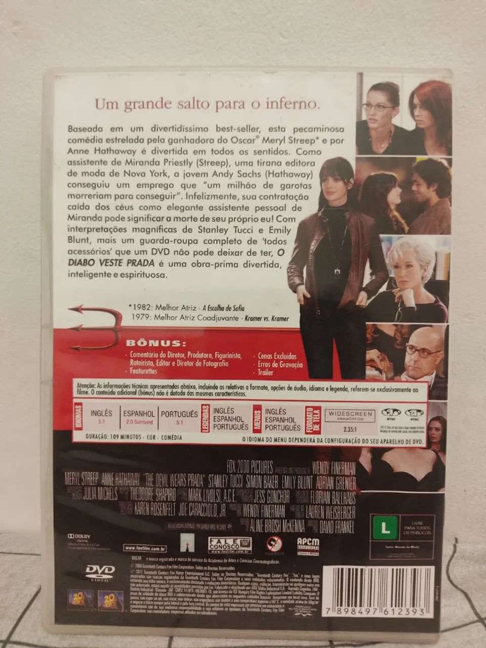 DVD FILME O DIABO VESTE PRADA - Foto 2