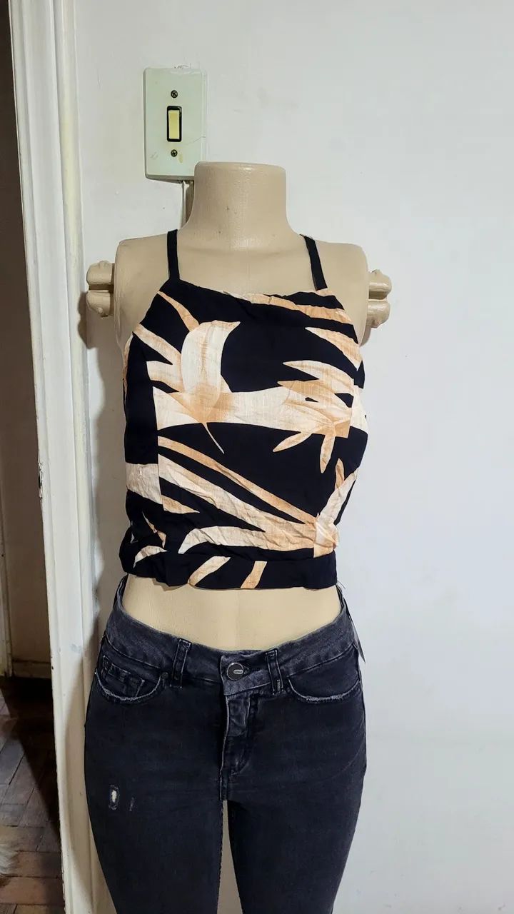 Blusas diversas