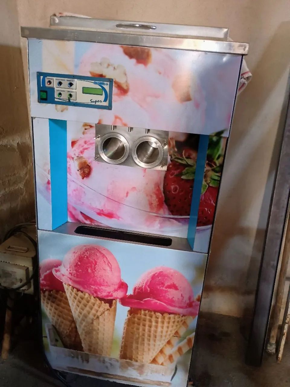 Máquina de sorvete  - Foto 2