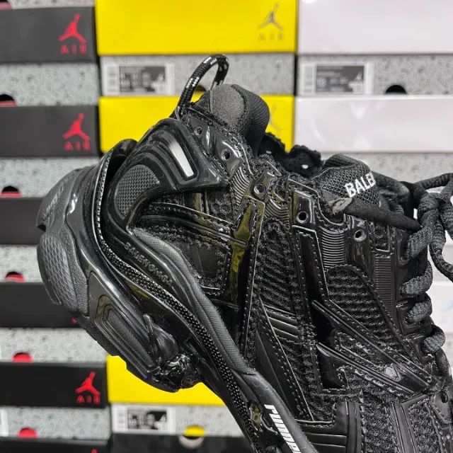 Balenciaga Runner 7.0 - Foto 4