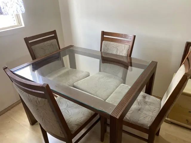 Mesa madeira maciça/vidro temperado