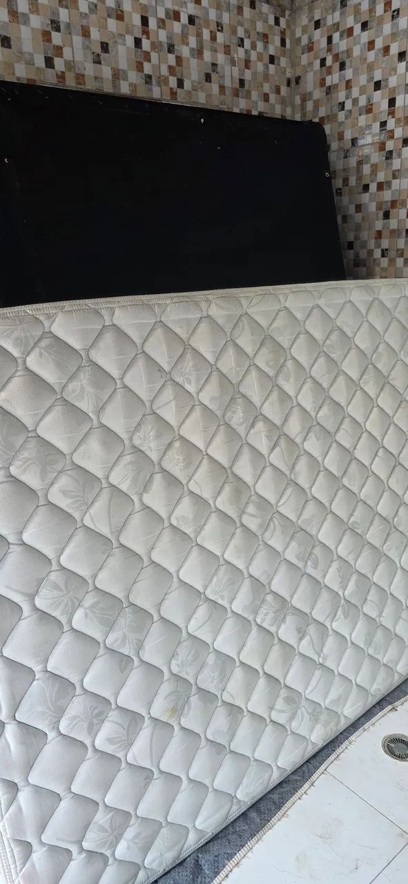Kit Quarto Cama, espelho e guarda roupas  - Foto 4