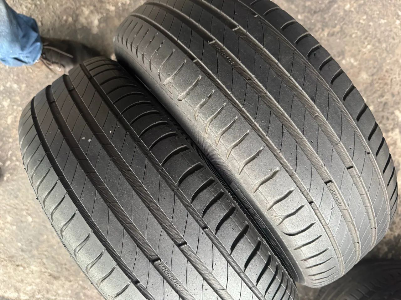 Par de Pneus Michelin Primacy 4 P 185/60R15 88 H, 70% vida útil