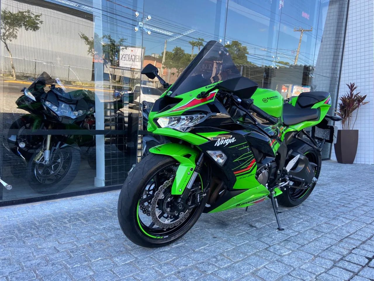 Kawasaki Zx-6r 636cc 2024 - 1496115926 | OLX