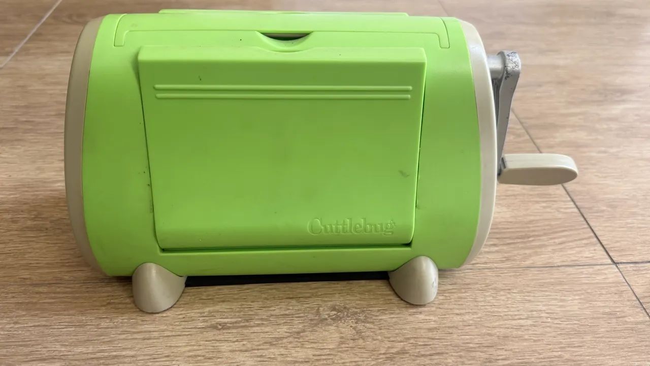 Máquina Cuttlebug  - Foto 2