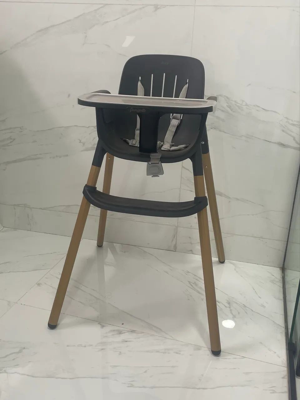 Cadeira de alimentação burigotto, usada apenas 1x