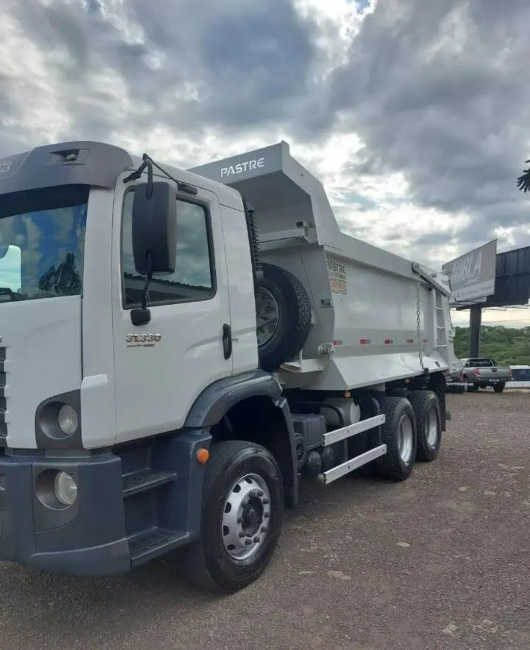 Vw 31330 traçado caçamba 2019 - Foto 2