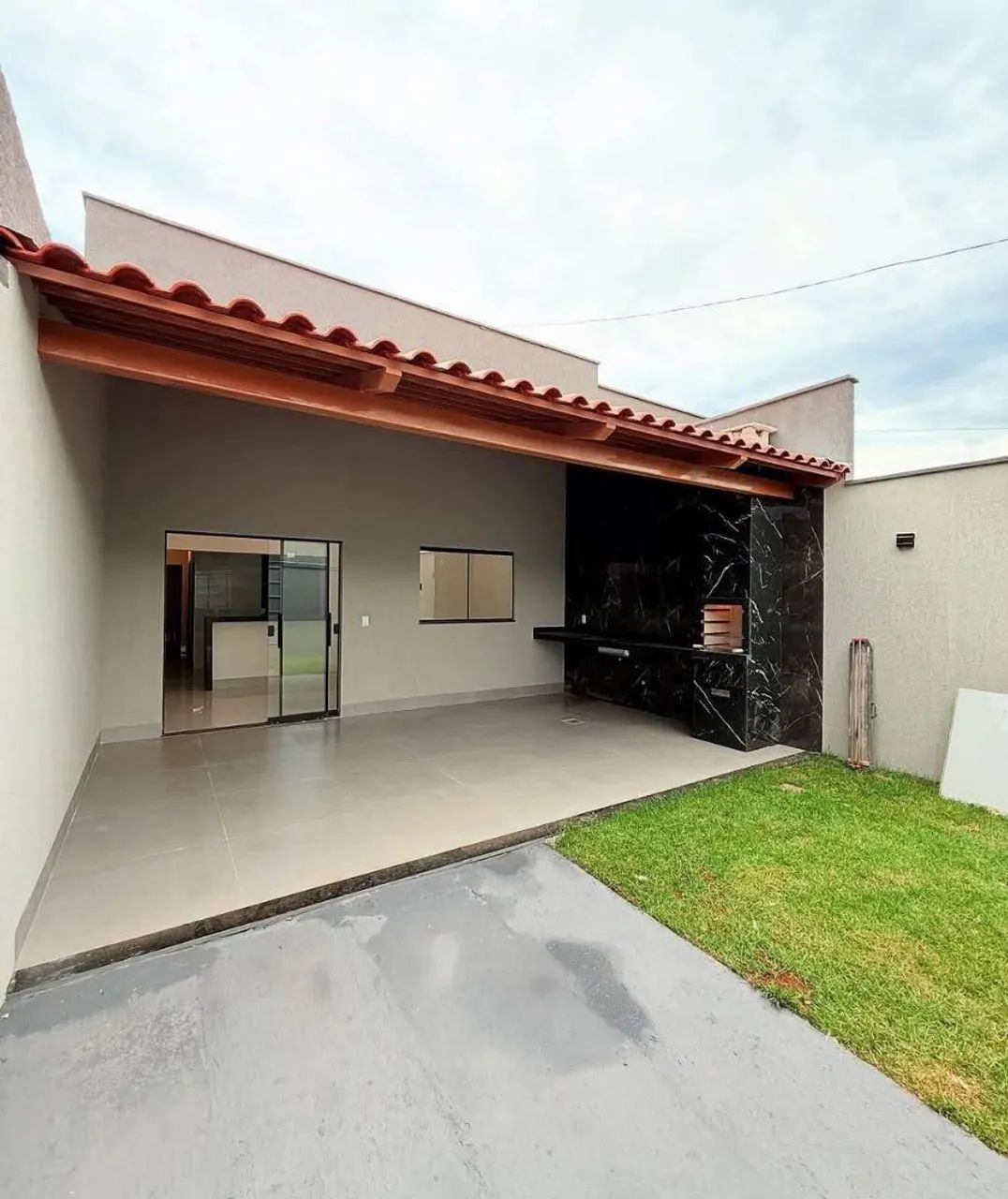 Entrada 15 mil + parcelas (Bonsucesso)