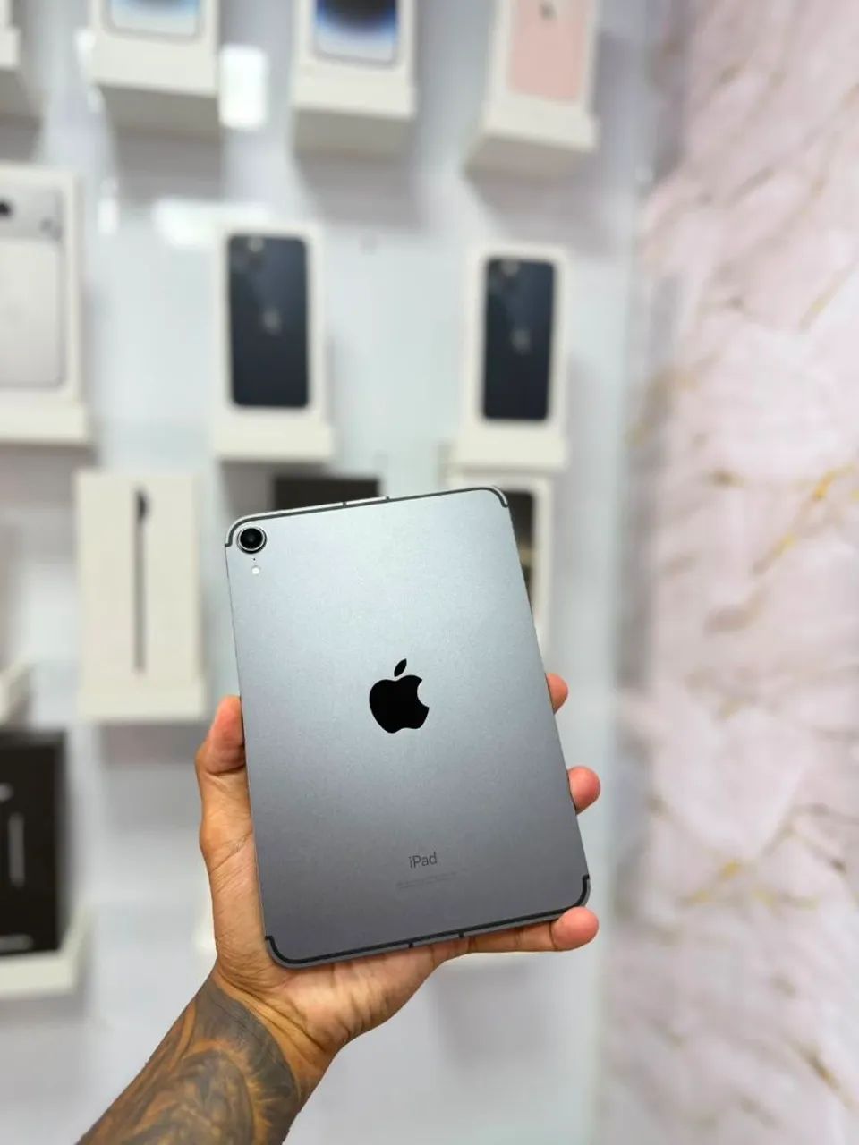 IPAD 6 64GB<br>R$ 2.299,00