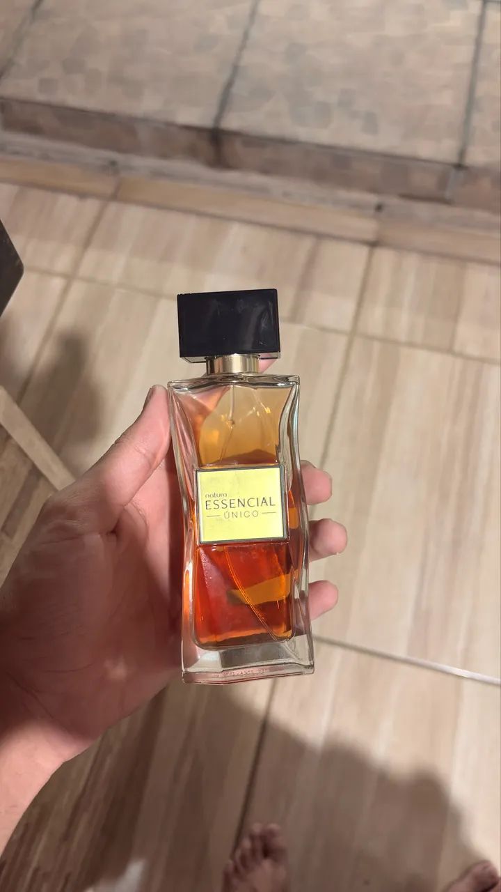 PERFUME - Foto 2
