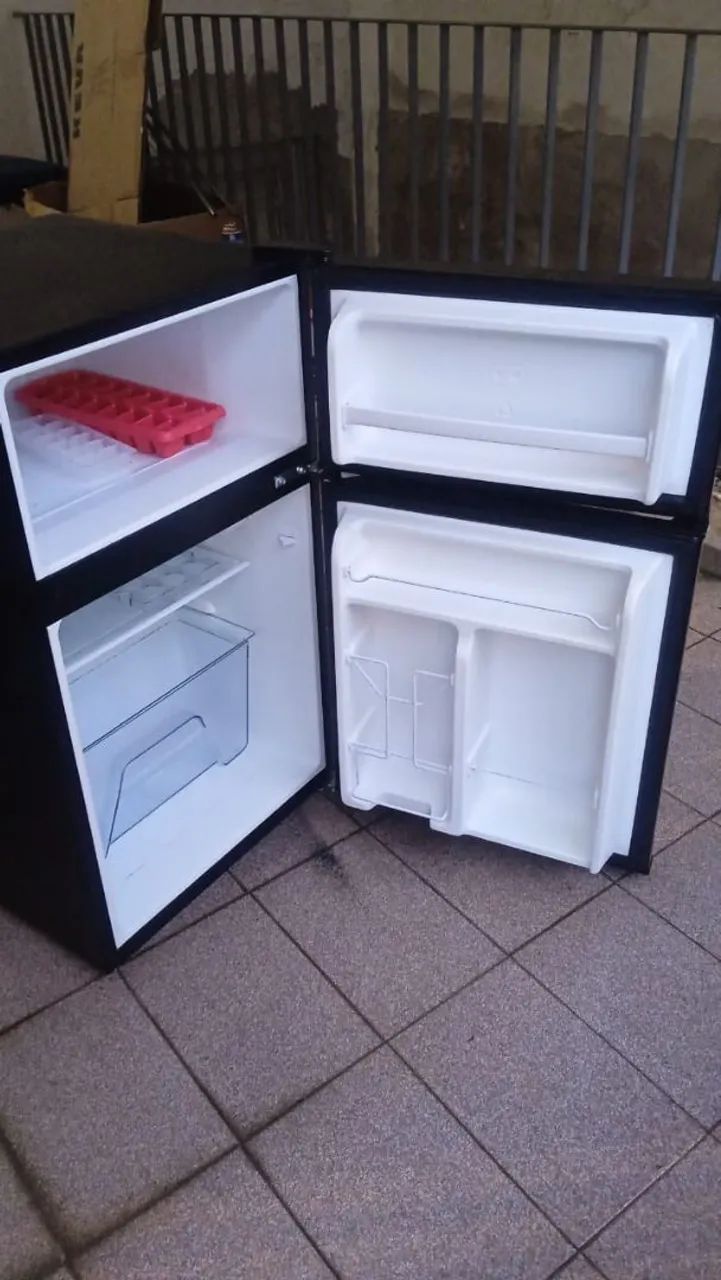 Mini geladeira, Frigobar duplex EOS. - Foto 2