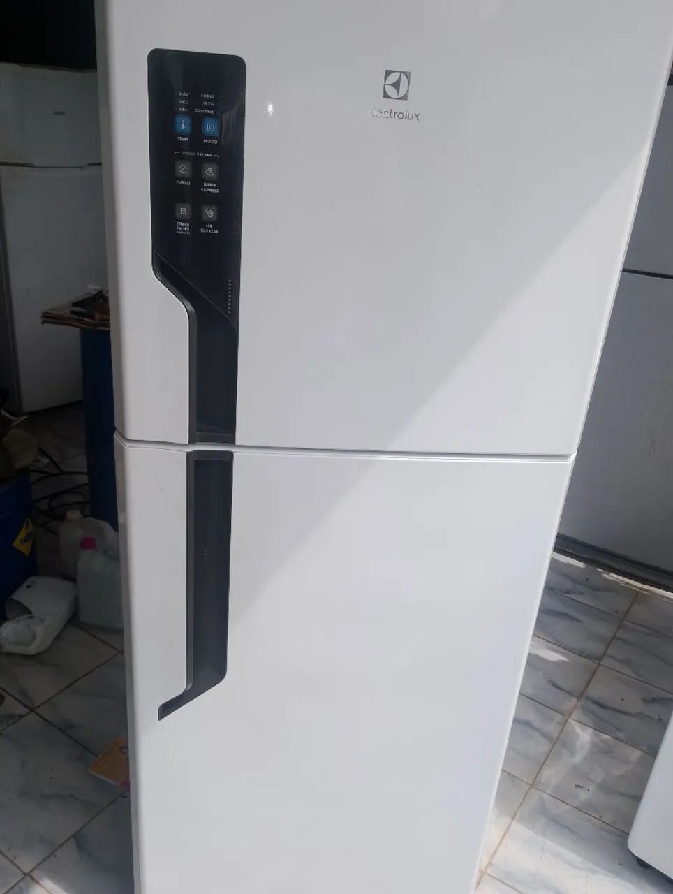ELETROLUX FROST FREE PREMIUM 