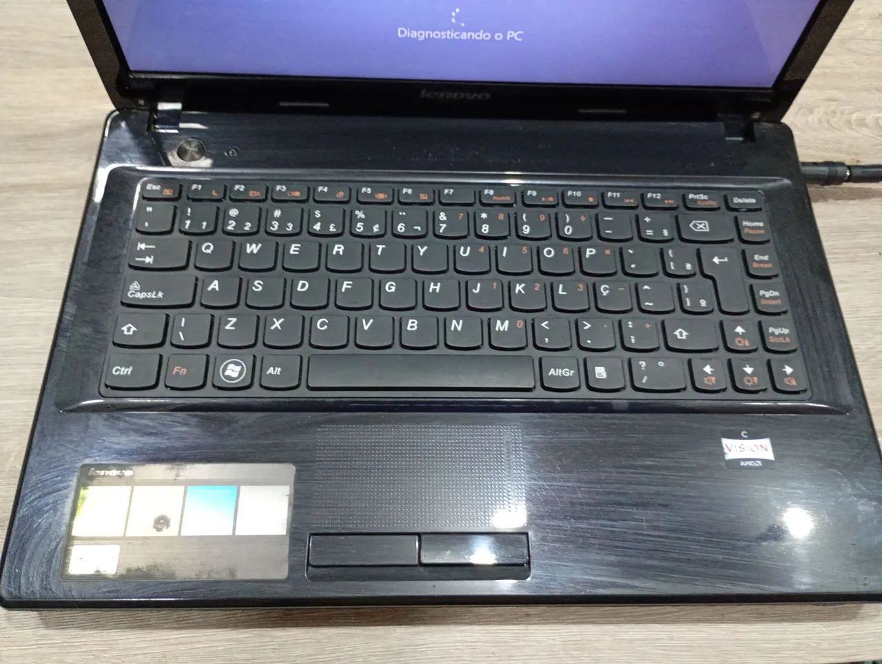 Notebook Lenovo para concerto ou retirar peças  - Foto 2