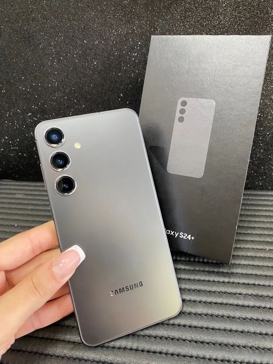 Samsung S24+ 12/512gb